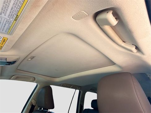 Used 2021 Lexus GX 460 Premium image 28