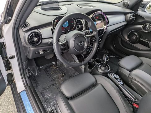 Used 2024 MINI Cooper S image 10