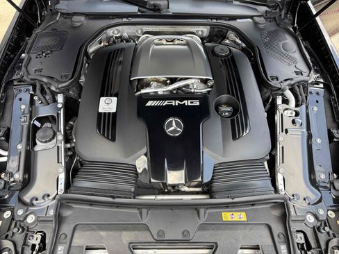 Used 2025 Mercedes-Benz AMG GT 63 image 13