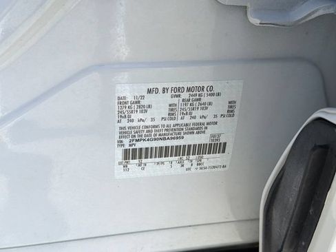 Used 2022 Ford Edge SE w/ Black Appearance Package AWD/4WD image 30