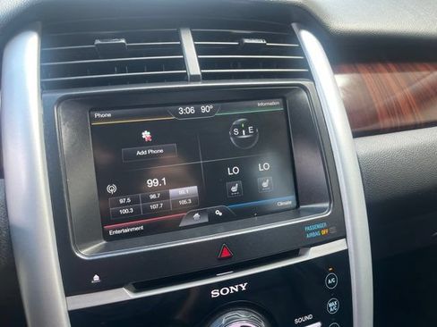 Used 2014 Ford Edge Limited AWD/4WD image 11