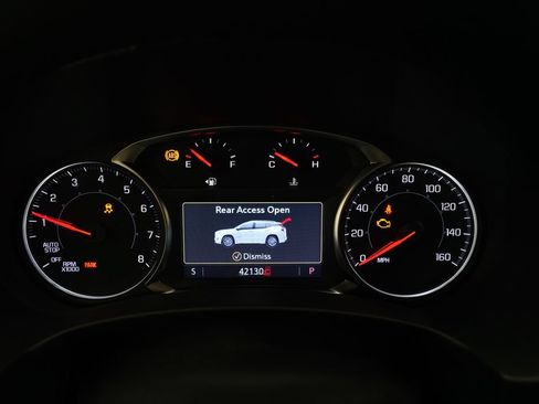 Used 2023 GMC Terrain AT4 w/ Tech Package AWD/4WD image 2
