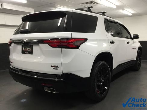 Used 2022 Chevrolet Traverse Premier w/ Redline Edition AWD/4WD image 10