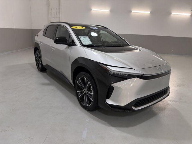 Used 2024 Toyota bZ4X AWD w/ Weather Package image 4