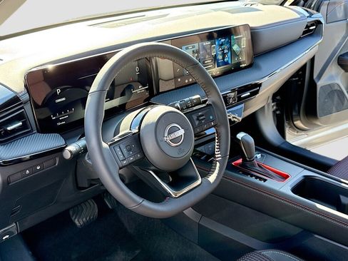 New 2026 Nissan Kicks SR w/ SR Premium Package image 4