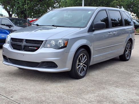 Used 2015 Dodge Grand Caravan SE w/ Quick Order Package 29E SE FWD image 21