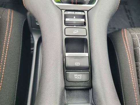 Certified 2024 Honda HR-V Sport image 26