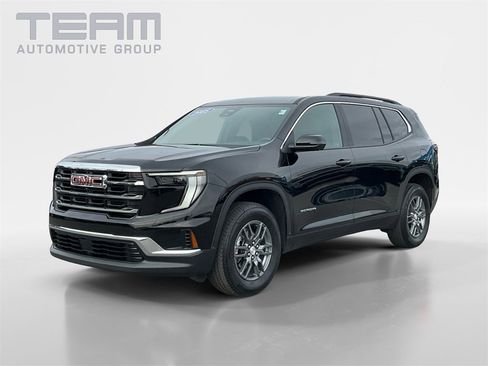 Used 2025 GMC Acadia Elevation image 3