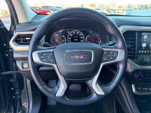 Used 2021 GMC Acadia Denali w/ Denali Technology Package image 13