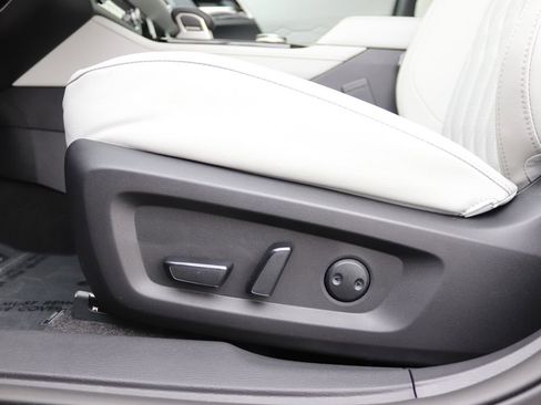 New 2026 Mitsubishi Outlander SEL image 43