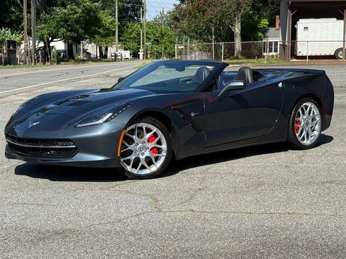 Used 2019 Chevrolet Corvette Stingray Convertible w/ 1LT RWD image 12
