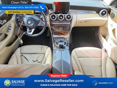 Used 2015 Mercedes-Benz C 300 4MATIC Sedan image 11