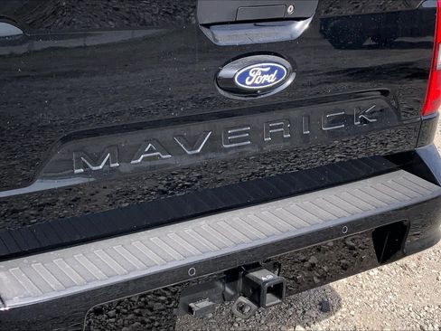 New 2026 Ford Maverick Lobo AWD/4WD image 13