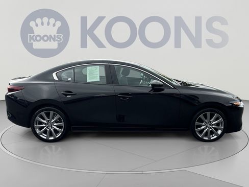 Used 2023 MAZDA MAZDA3 s FWD image 12
