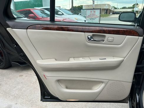 Used 2007 Cadillac DTS Luxury I FWD image 19