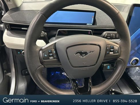 Used 2021 Ford Mustang Mach-E Premium image 19