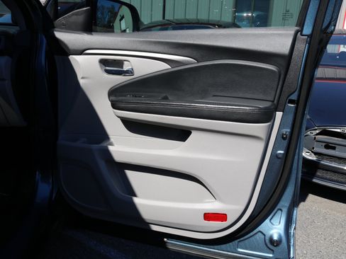 Used 2020 Honda Pilot EX-L image 45