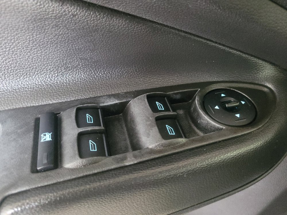 Used 2017 Ford Escape S FWD image 27