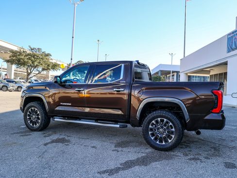 Used 2022 Toyota Tundra Limited image 10