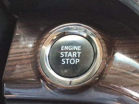 Used 2014 Toyota Avalon XLE Premium FWD image 24