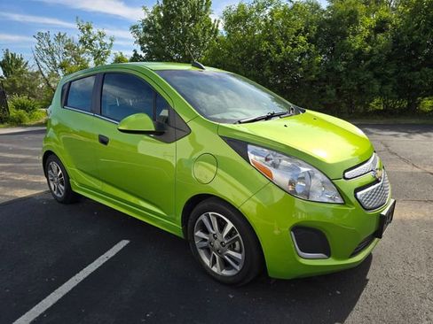 Used 2016 Chevrolet Spark LT FWD image 11