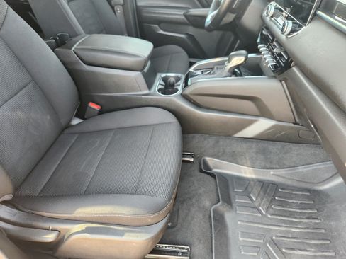 Used 2024 GMC Canyon Elevation RWD image 14