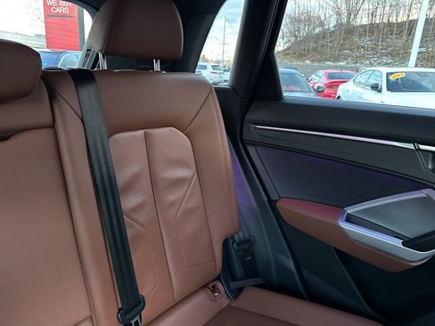 Used 2023 Audi Q3 2.0T Premium Plus image 59