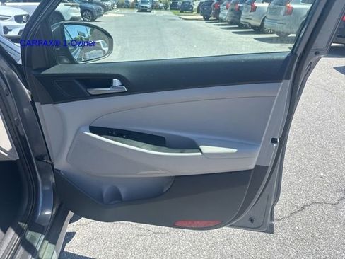 Used 2017 Hyundai Tucson SE AWD/4WD image 4