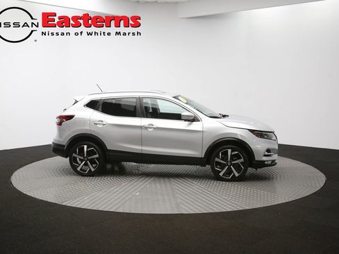 Used 2022 Nissan Rogue Sport SL w/ Premium Package AWD/4WD image 45