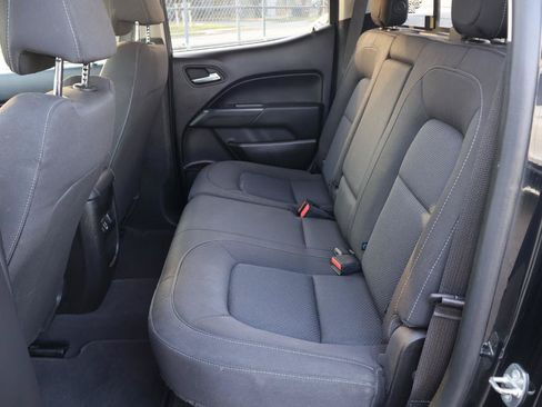Used 2021 Chevrolet Colorado LT w/ LT Convenience Package AWD/4WD image 14