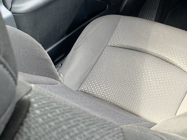 Used 2019 Toyota Prius LE w/ Carpet Mat Package AWD/4WD image 18