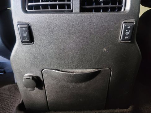 Used 2015 Nissan Armada Platinum w/ 2nd Row Captain Seat Package image 35