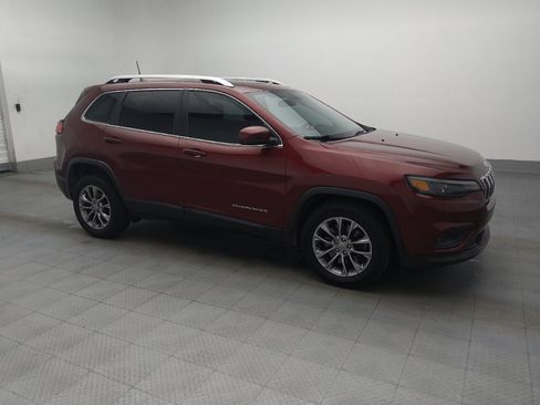 Used 2019 Jeep Cherokee Latitude Plus FWD image 11