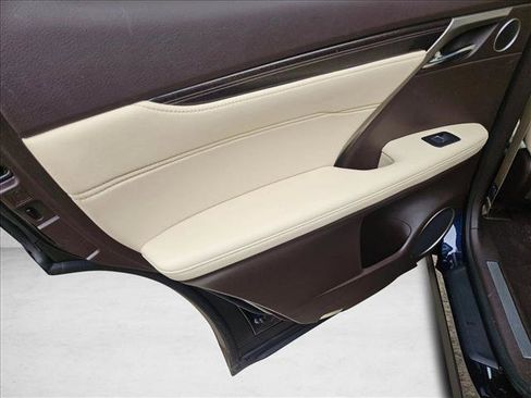 Used 2017 Lexus RX 450h RX 450h w/ Luxury Package image 9