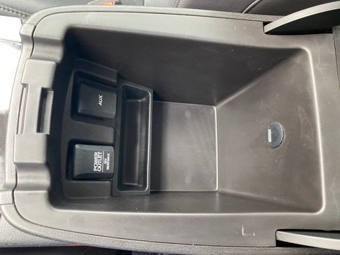 Used 2019 Acura TLX w/ Technology Package FWD image 20
