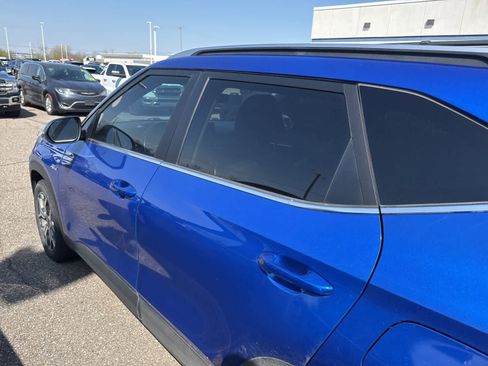 Used 2021 Kia Seltos EX image 14