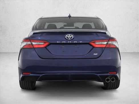 Used 2022 Toyota Camry SE w/ Convenience Package FWD image 6