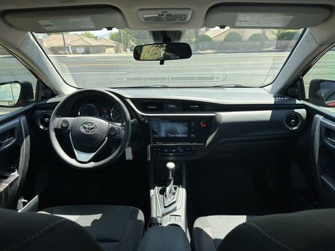 Used 2019 Toyota Corolla LE FWD image 16