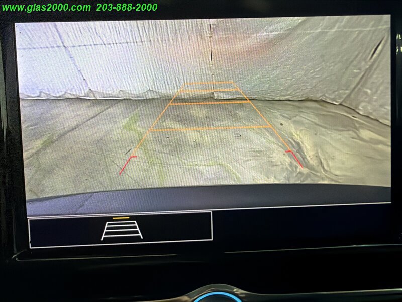 Used 2021 Chevrolet Traverse LS AWD/4WD image 11