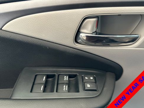 Used 2023 Honda Ridgeline RTL-E image 11