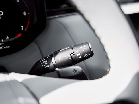 Used 2025 Land Rover Range Rover Sport Dynamic SE image 56