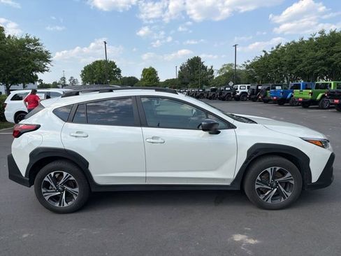 Used 2025 Subaru Crosstrek 2.0i Premium AWD/4WD image 2