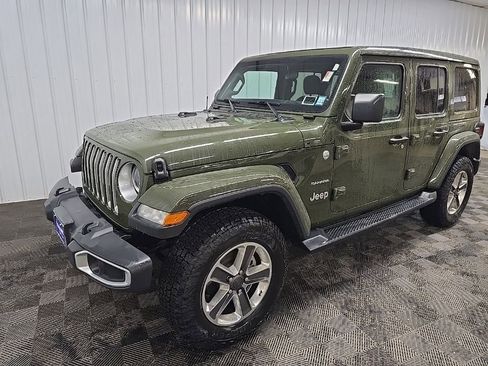 Used 2020 Jeep Wrangler Unlimited Sahara w/ Cold Weather Group image 8
