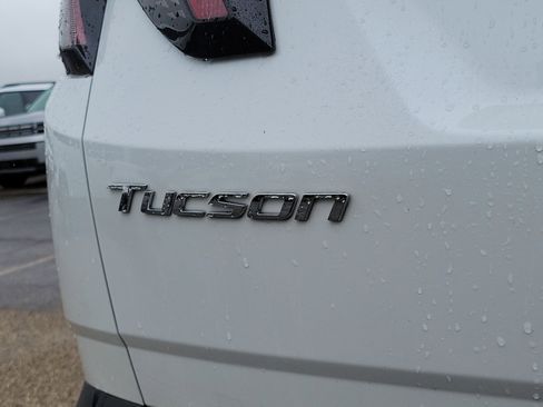 Used 2022 Hyundai Tucson SEL w/ Convenience Package AWD/4WD image 6