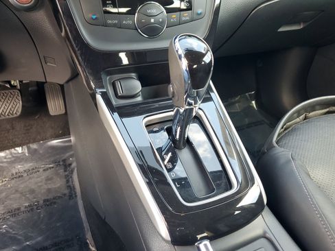 Used 2017 Nissan Sentra SL w/ Protection Package image 23