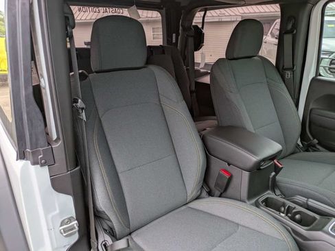 New 2026 Jeep Wrangler Sport AWD/4WD image 17