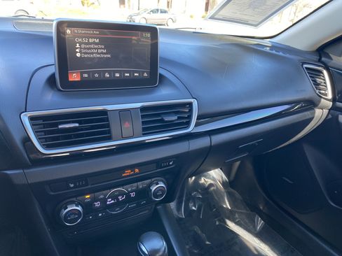 Used 2014 MAZDA MAZDA3 i Grand Touring image 13