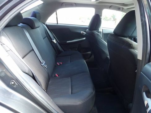 Used 2012 Toyota Corolla S FWD image 12