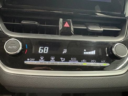 Used 2024 Toyota Corolla LE FWD image 23