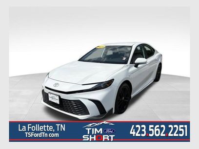 Used 2025 Toyota Camry SE